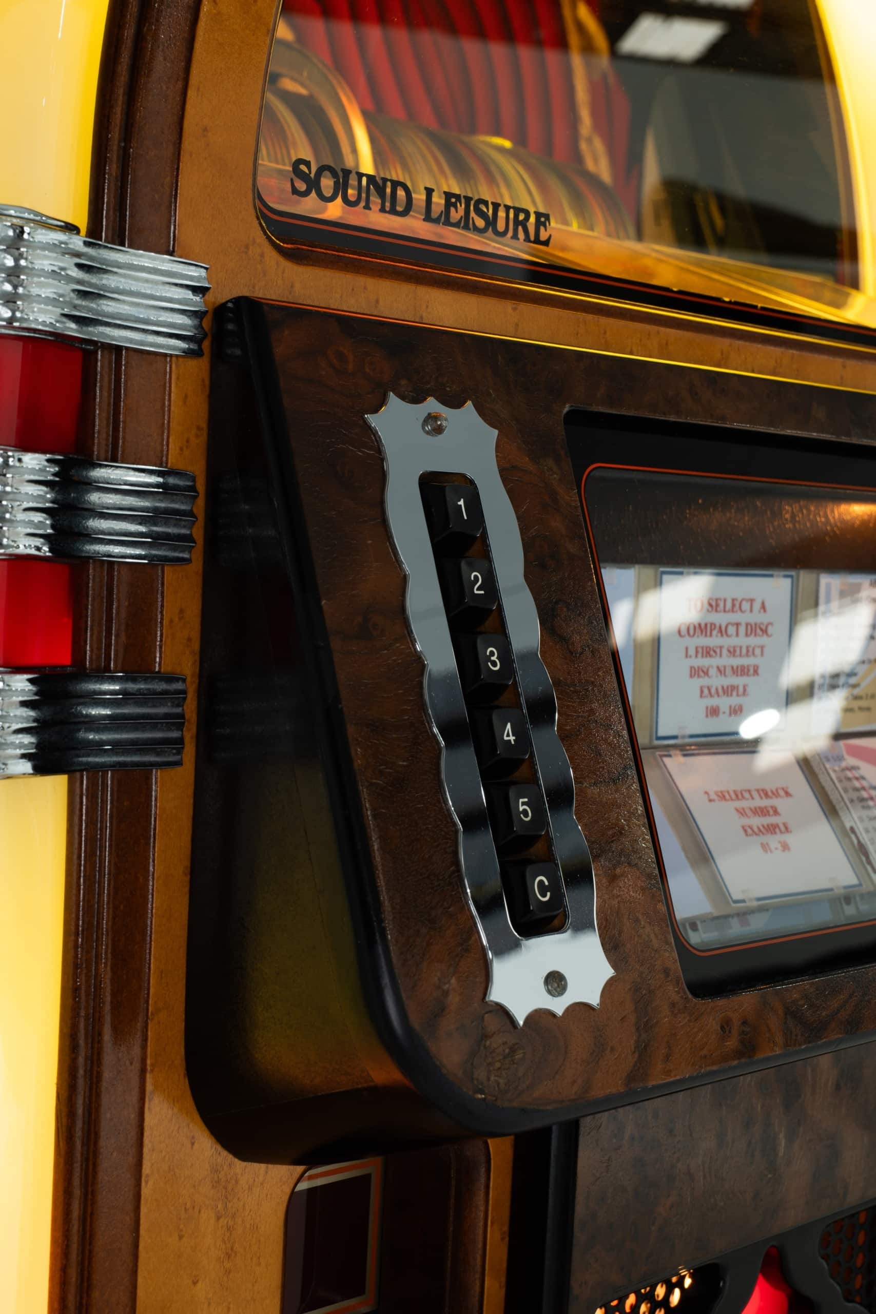 Refurbished Manhattan CD Jukebox